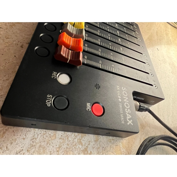 892 Second Hand Sonosax SX-LC8+ Controller
